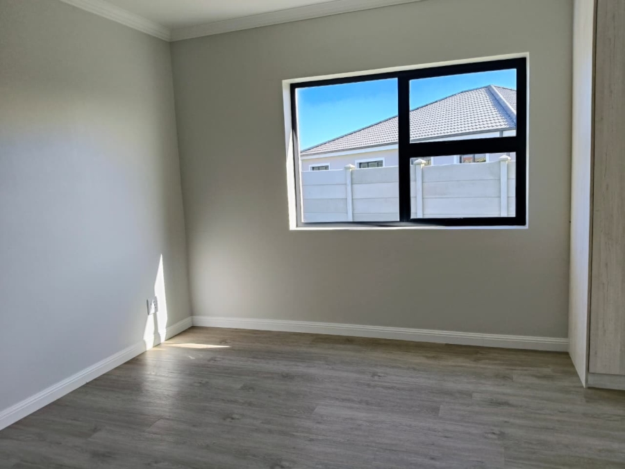 3 Bedroom Property for Sale in Paradise Beach Eastern Cape